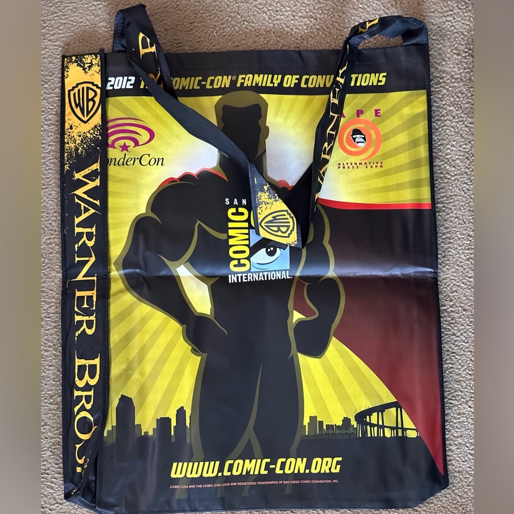 Large Warner Bros Comi-con Bag San Diego 2012 2013
